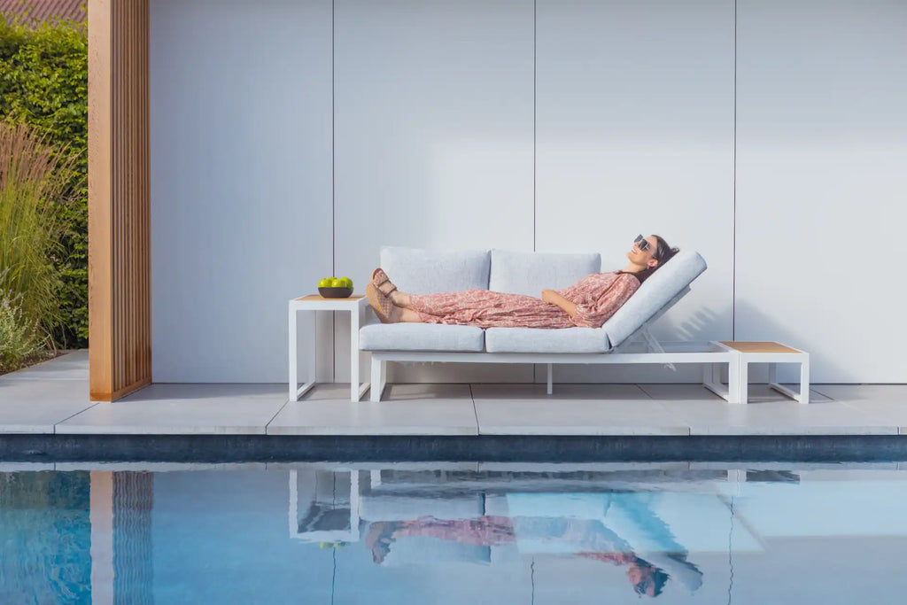 STAY FLEX Triple Sofa Stone/white frame