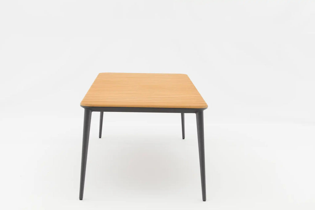 STAY NATURAL Teak Table