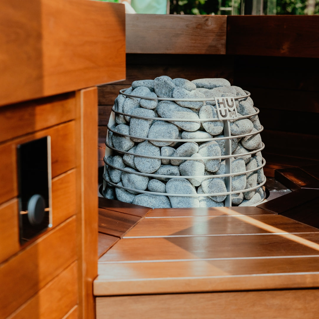 Huum Hive Mini 9kW med appstyrd kontrollpanel