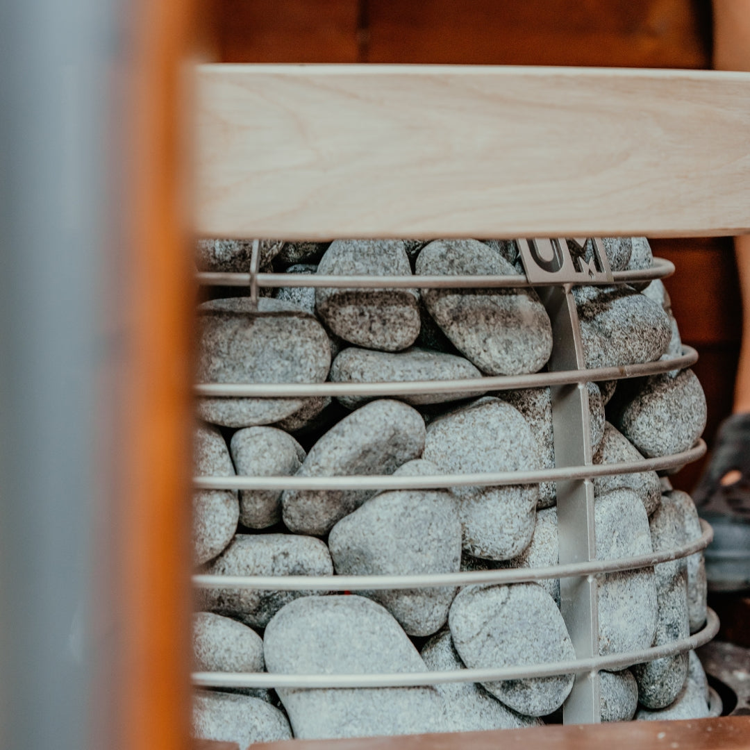 Huum Hive Mini 9kW med appstyrd kontrollpanel