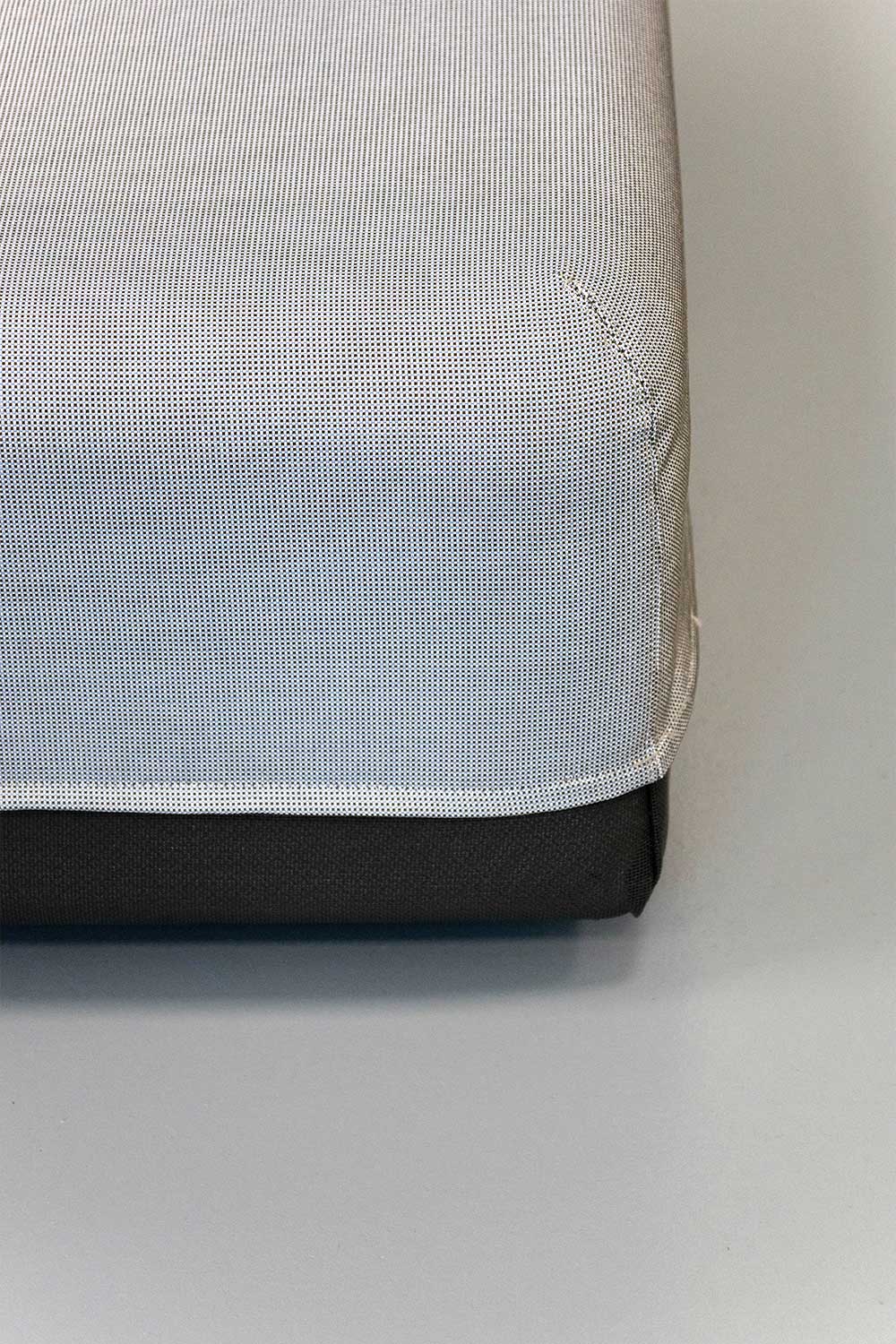 SAND – Modulära utomhuspuffar